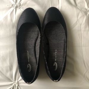 Black Dr Scholls Flats